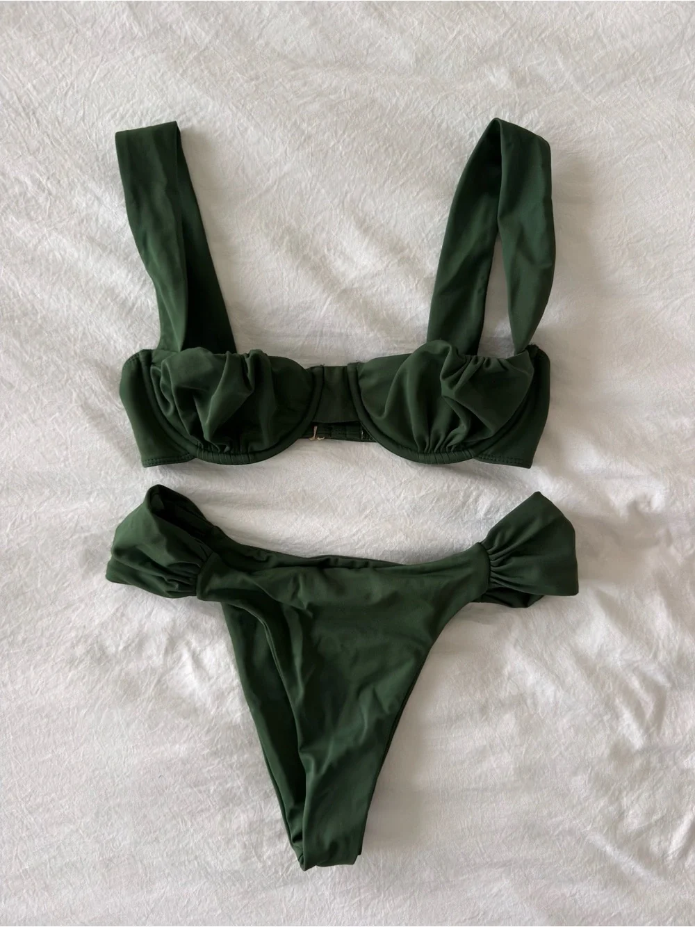 Ulumatti Dahlia Top & Onde Bottom